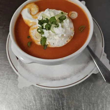 - Restaurant Baumann Hotel Freiberg am Neckar