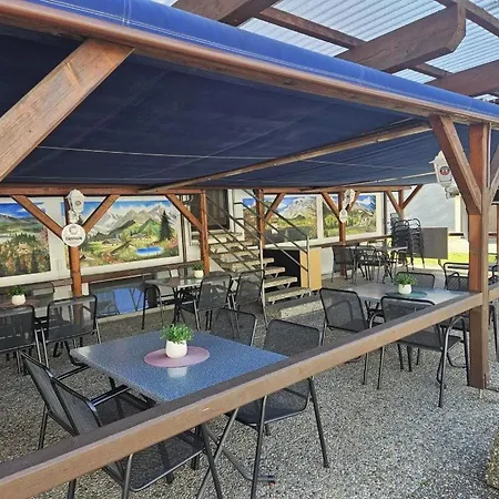 - Restaurant Baumann Hotel Freiberg am Neckar