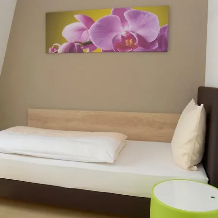 - Restaurant Baumann 2* Freiberg am Neckar