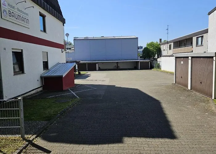 - Restaurant Baumann 2* Freiberg am Neckar